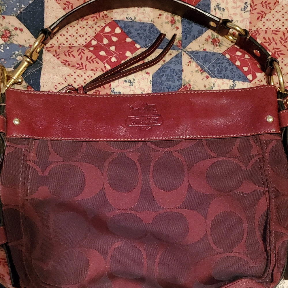 Coach Purse Burgundy with buckles, looks new